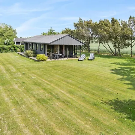 Veljan - 400m From The Sea By Interhome Feriehus Bogense