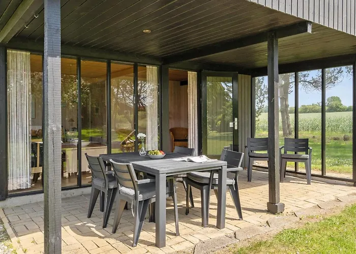 Veljan - 400m From The Sea By Interhome Feriehus *