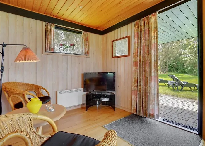 Feriehus Veljan - 400m From The Sea By Interhome *