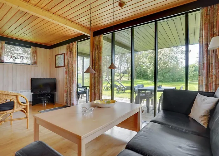 Veljan - 400m From The Sea By Interhome *